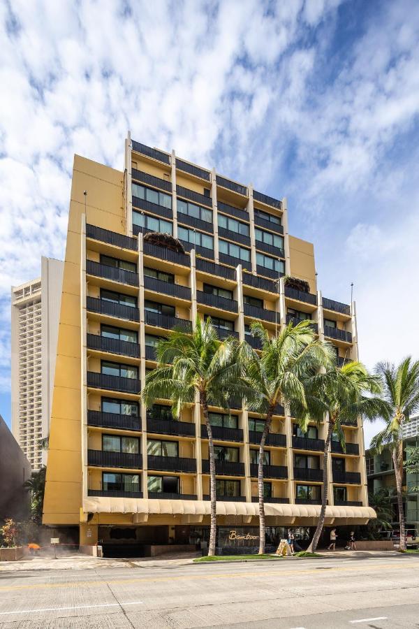 Gorgeous One Bedroom Bamboo Blocks From The Beach Honolulu Exteriör bild
